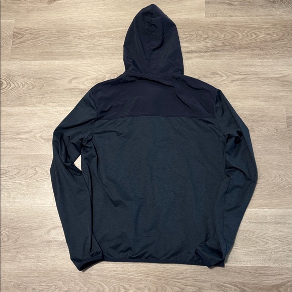 Vuori Jacket - Picture 3 of 4